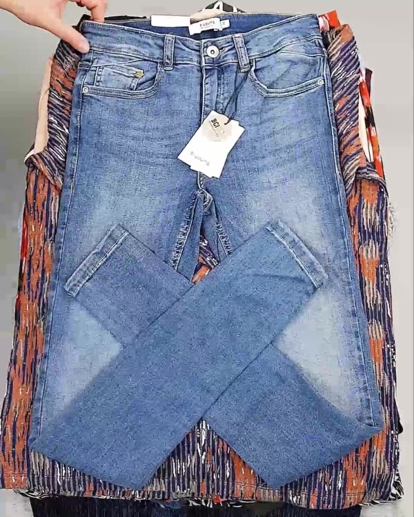 Фотография  353 - ДАНИЯ Winter mix 24#15 кг, ЛОТ №6707 оптом в Черкесске и Карачаево-Черкесской республике