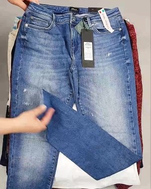 Фотография  992 - ДАНИЯ Winter mix 24#15 кг, ЛОТ №6708 оптом в Черкесске и Карачаево-Черкесской республике