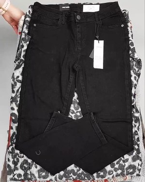 Фотография  908 - ДАНИЯ Winter mix 24#15 кг, ЛОТ №6710 оптом в Черкесске и Карачаево-Черкесской республике