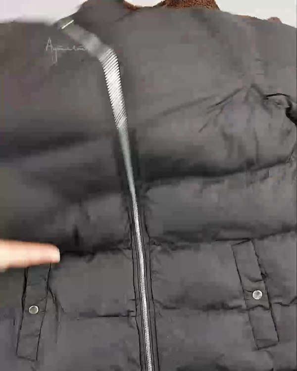 Фотография  689 - Верхняя одежда Англия СТОК #10 кг, ЛОТ №6728 оптом в Черкесске и Карачаево-Черкесской республике