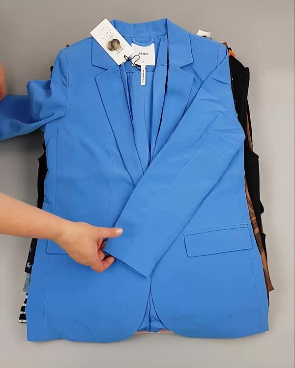 Фотография  802 - ДАНИЯ Summer mix 24#15 кг, ЛОТ №6730 оптом в Черкесске и Карачаево-Черкесской республике