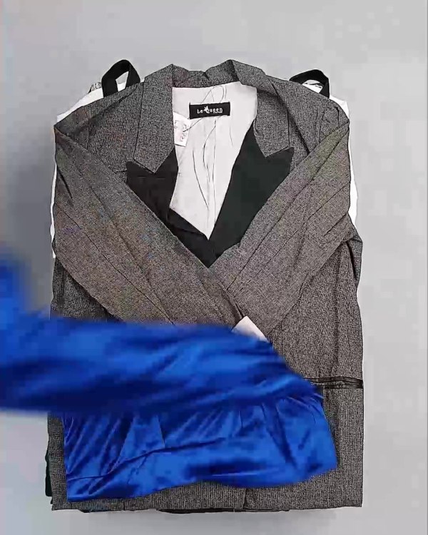 Фотография  657 - MILL STUDIO Spring mix#15 кг, ЛОТ №6786 оптом в Черкесске и Карачаево-Черкесской республике