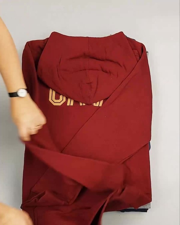 Фотография  750 - HOMAGE CAN 084#10 кг, ЛОТ №6850 оптом в Черкесске и Карачаево-Черкесской республике