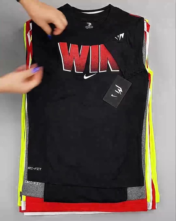 Фотография  600 - Футболки детские NIKE CAN 084#5 кг, ЛОТ №6862 оптом в Черкесске и Карачаево-Черкесской республике