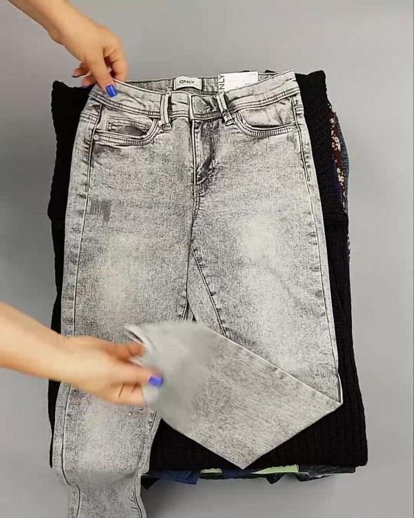 Фотография  447 - DK+Bestseller Winter mix 064#15 кг, ЛОТ №6896 оптом в Черкесске и Карачаево-Черкесской республике