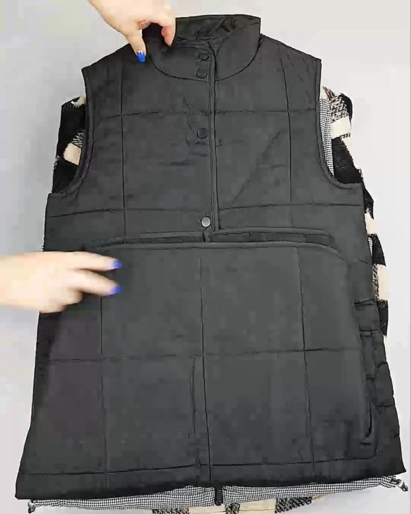 Фотография  227 - Верхняя одежда Дания#10,2 кг ЛОТ №6911 оптом в Черкесске и Карачаево-Черкесской республике