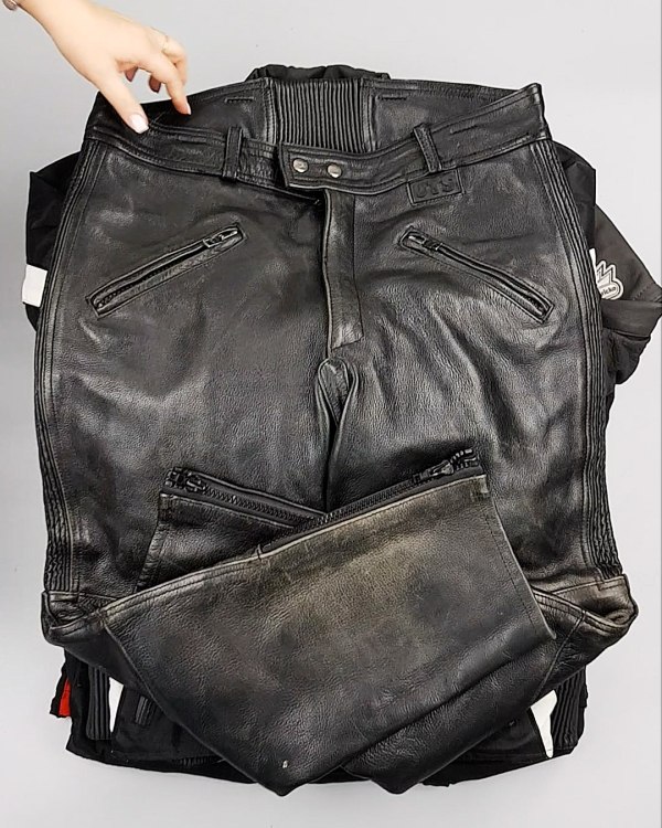 Фотография  742 - МОТО одежда mix БМ#20 кг оптом в Черкесске и Карачаево-Черкесской республике