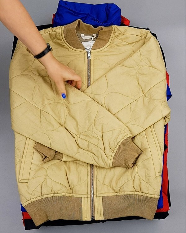 Фотография  862 - Ветровки CAN 084#10 кг, ЛОТ №6939 оптом в Черкесске и Карачаево-Черкесской республике