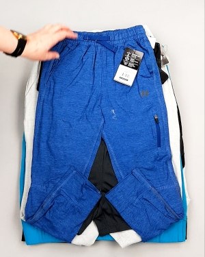 Фотография  100 - Спортивные костюмы дети CAN#6 кг оптом в Черкесске и Карачаево-Черкесской республике