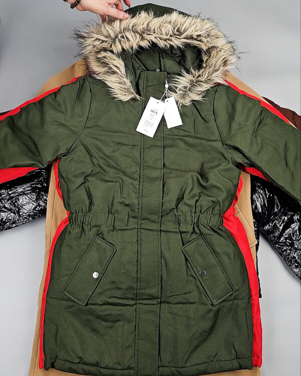 Фотография  383 - Верхняя одежда VILA#10,2 кг, ЛОТ №6825 оптом в Черкесске и Карачаево-Черкесской республике