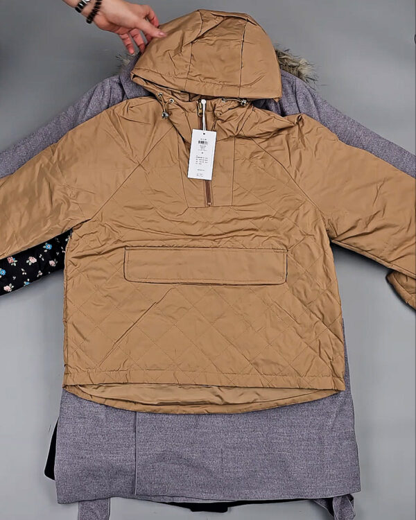 Фотография  592 - Верхняя одежда VILA#10 кг, ЛОТ №6823 оптом в Черкесске и Карачаево-Черкесской республике