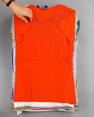 Фотография  430 - Cream Футболки поло женские#25 кг оптом в Черкесске и Карачаево-Черкесской республике