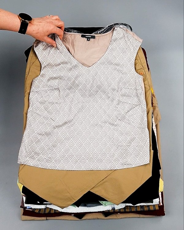 Фотография  271 - DK, Bestseller + Summer mix#15 кг оптом в Черкесске и Карачаево-Черкесской республике