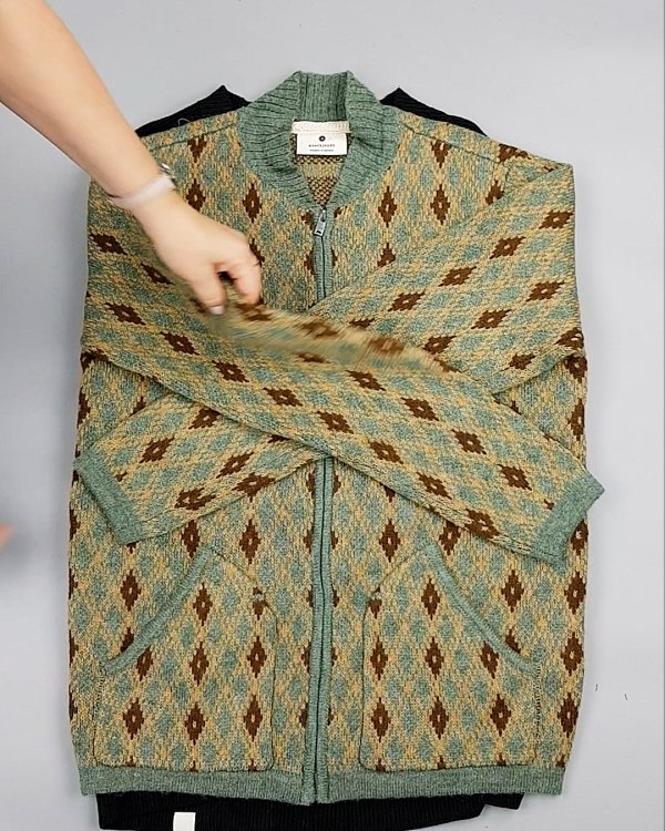 Фотография  426 - ANERKJENDT джемпера 104#10 кг, ЛОТ №7127 оптом в Черкесске и Карачаево-Черкесской республике