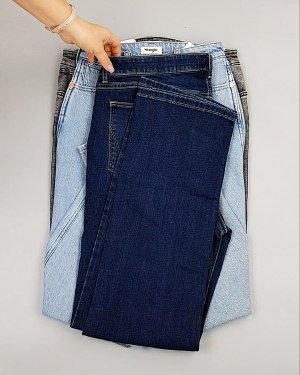 Фотография  631 - Джинсы WRANGLER м/ж#8,1 кг, ЛОТ №7011 оптом в Черкесске и Карачаево-Черкесской республике