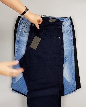 Фотография  997 - Джинсы JACK JONES 094#10 кг, ЛОТ №6978 оптом в Черкесске и Карачаево-Черкесской республике