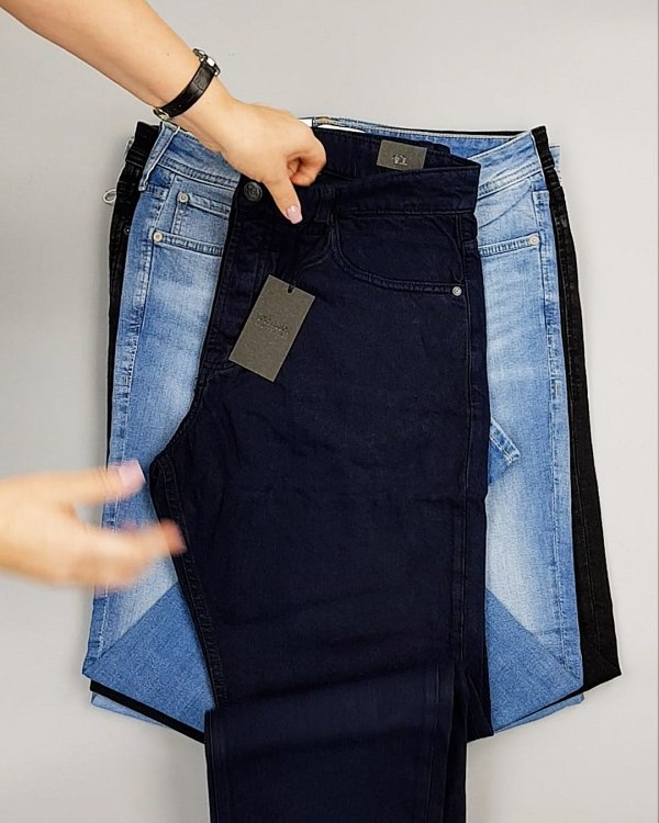 Фотография  240 - Джинсы JACK JONES 094#10 кг, ЛОТ №6978 оптом в Черкесске и Карачаево-Черкесской республике