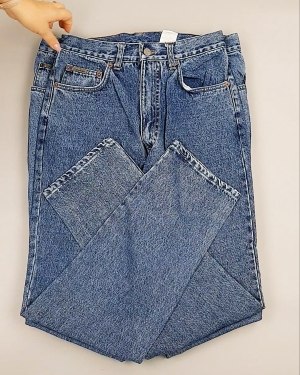 Фотография  480 - Джинсы CALVIN KLEIN муж #7,6 кг, ЛОТ №7020 оптом в Черкесске и Карачаево-Черкесской республике