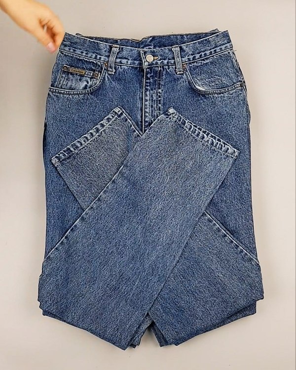 Фотография  955 - Джинсы CALVIN KLEIN муж #8,1 кг, ЛОТ №7022 оптом в Черкесске и Карачаево-Черкесской республике