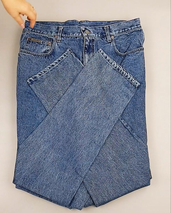 Фотография  585 - Джинсы CALVIN KLEIN муж #7,6 кг, ЛОТ №7020 оптом в Черкесске и Карачаево-Черкесской республике