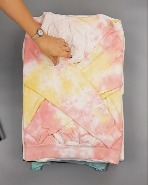 Фотография  740 - HOODIE CAN 084#10 кг, ЛОТ №7034 оптом в Черкесске и Карачаево-Черкесской республике