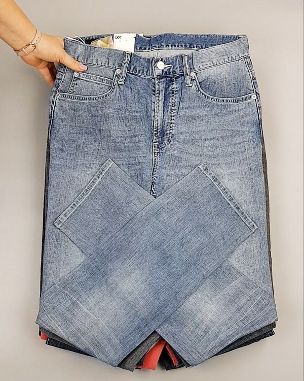 Фотография  157 - Джинсы LEE м/ж#7,9 кг, ЛОТ №7032 оптом в Черкесске и Карачаево-Черкесской республике