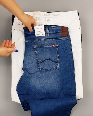 Фотография  101 - Джинсы MUSTANG м/ж#5 кг, ЛОТ №6961 оптом в Черкесске и Карачаево-Черкесской республике