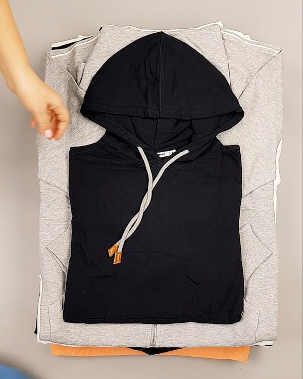 Фотография  870 - SORBINO+RICHMOND men (толстовки+штаны)#9,9 кг, ЛОТ №7106 оптом в Черкесске и Карачаево-Черкесской республике