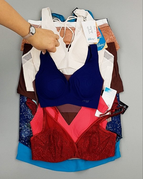 Фотография  860 - Нижнее белье TRIUMPH 104#33 шт, ЛОТ №7135 оптом в Черкесске и Карачаево-Черкесской республике