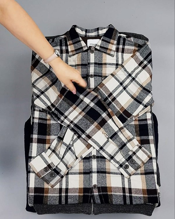 Фотография  120 - JACK JONES men mix 104#18 кг, ЛОТ №7043 оптом в Черкесске и Карачаево-Черкесской республике