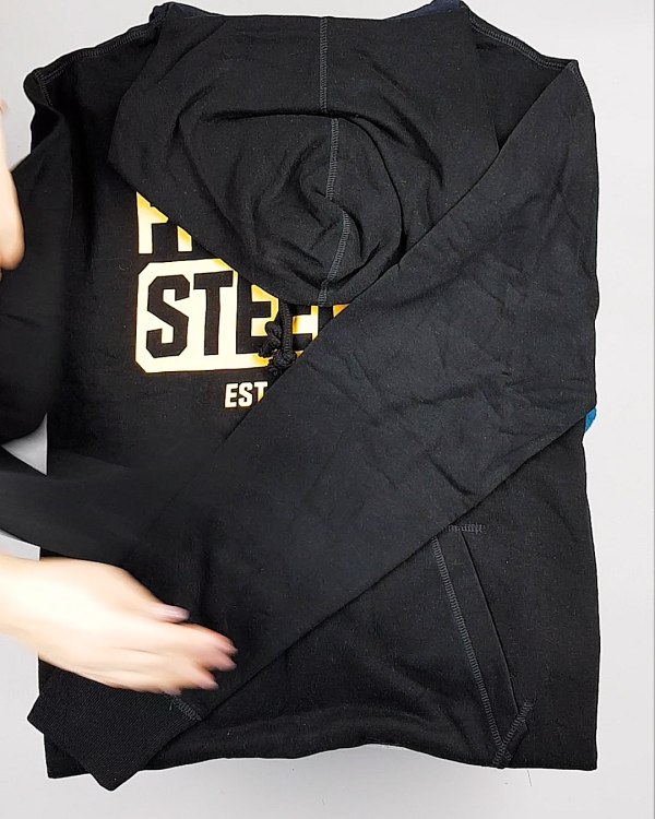 Фотография  596 - HOODIE CAN 084#10 кг, ЛОТ №7033 оптом в Черкесске и Карачаево-Черкесской республике