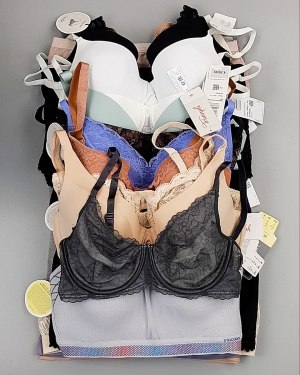 Фотография  910 - Нижнее белье TRIUMPH 104#33 шт, ЛОТ №7136 оптом в Черкесске и Карачаево-Черкесской республике