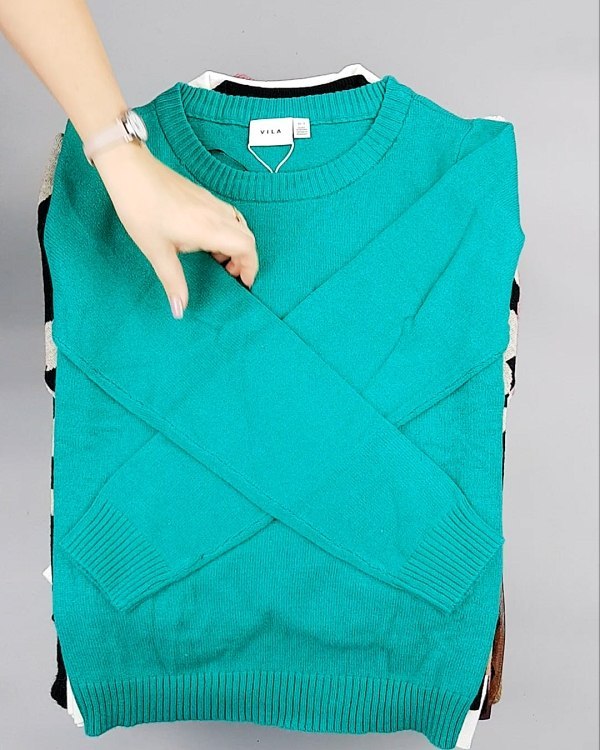 Фотография  521 - VILA Winter mix 104#15 кг, ЛОТ №7105 оптом в Черкесске и Карачаево-Черкесской республике