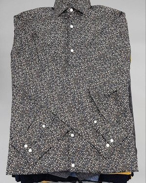 Купить JACK JONES men mix 104#18 кг, ЛОТ №7043 оптом в Черкесске и Карачаево-Черкесской республике