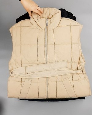 Фотография  897 - Верхняя одежда ONLY 104#10 кг, ЛОТ №7196 оптом в Черкесске и Карачаево-Черкесской республике