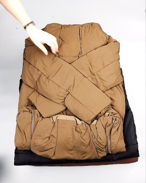 Фотография  623 - Верхняя одежда BESTSELLER Дания 104#10 кг, ЛОТ №7267 оптом в Черкесске и Карачаево-Черкесской республике