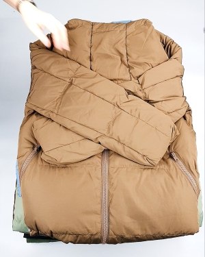 Фотография  913 - Верхняя одежда BESTSELLER Дания 104#10 кг, ЛОТ №7268 оптом в Черкесске и Карачаево-Черкесской республике