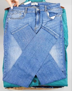 Фотография  965 - B.YOUNG Winter mix 104#15 кг, ЛОТ №7171 оптом в Черкесске и Карачаево-Черкесской республике