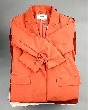 Купить Bestseller Winter mix 104#15 кг, ЛОТ №7344 оптом в Черкесске и Карачаево-Черкесской республике