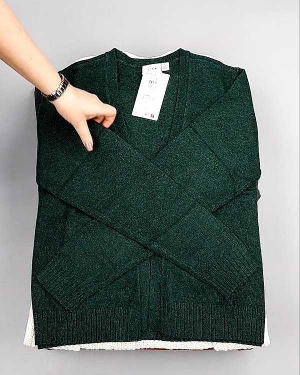 Фотография  736 - Кардиганы VILA W 104#7 кг, ЛОТ №7381 оптом в Черкесске и Карачаево-Черкесской республике