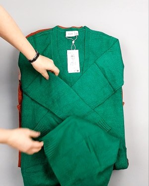 Фотография  746 - Кардиганы VILA W 104#7 кг, ЛОТ №7384 оптом в Черкесске и Карачаево-Черкесской республике