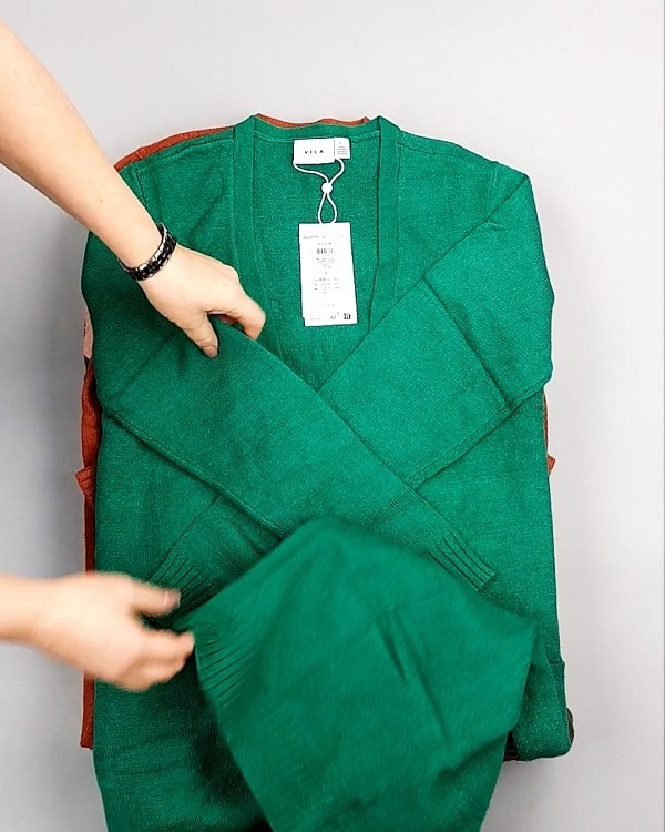 Фотография  814 - Кардиганы VILA W 104#7 кг, ЛОТ №7384 оптом в Черкесске и Карачаево-Черкесской республике