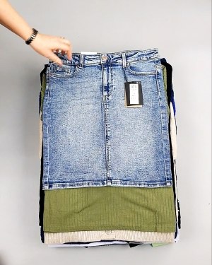 Фотография  687 - Bestseller Winter mix 104#15 кг, ЛОТ №7343 оптом в Черкесске и Карачаево-Черкесской республике