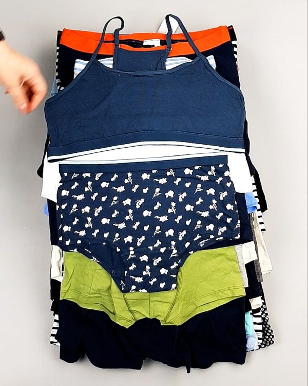 Фотография  682 - Нижнее белье TCM Kids 074#5 кг, ЛОТ №7398 оптом в Черкесске и Карачаево-Черкесской республике