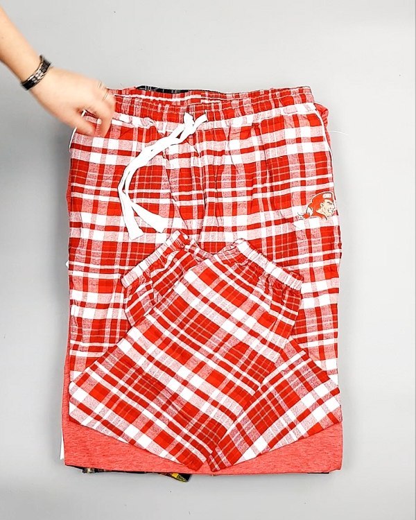 Фотография  260 - Домашняя одежда CAN 104#10 кг, ЛОТ №7328 оптом в Черкесске и Карачаево-Черкесской республике