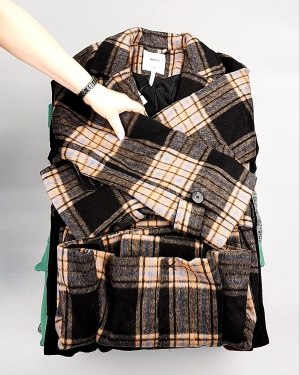 Фотография  485 - Пальто Bestseller 104#10,75 кг, ЛОТ №7561 оптом в Черкесске и Карачаево-Черкесской республике