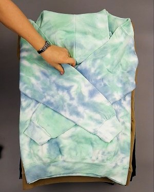 Фотография  311 - Толстовки СТОК CAN 0424#10 кг, ЛОТ №7447 оптом в Черкесске и Карачаево-Черкесской республике