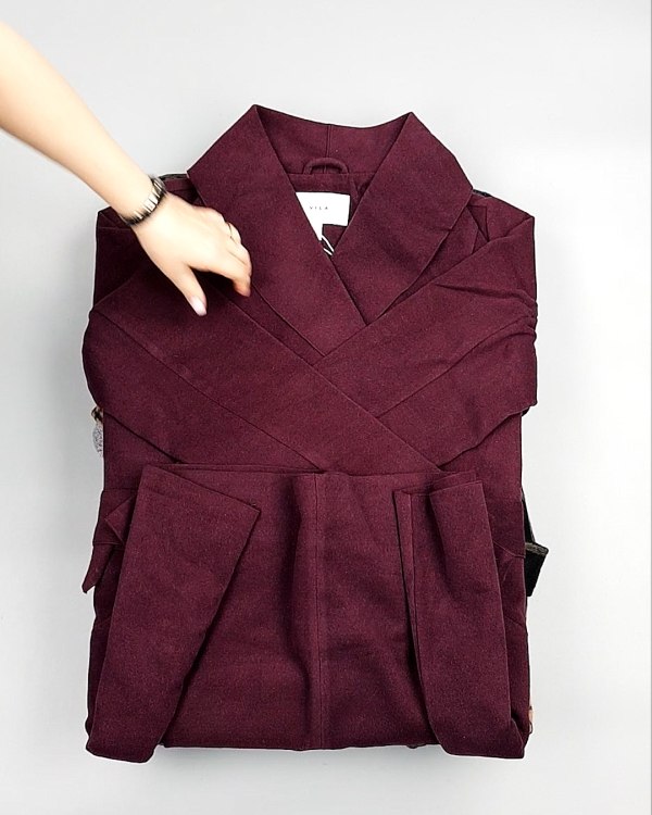 Фотография  631 - Пальто Bestseller 104#10 кг, ЛОТ №7557 оптом в Черкесске и Карачаево-Черкесской республике