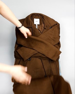 Фотография  920 - Пальто Bestseller 104#10,5 кг, ЛОТ №7559 оптом в Черкесске и Карачаево-Черкесской республике