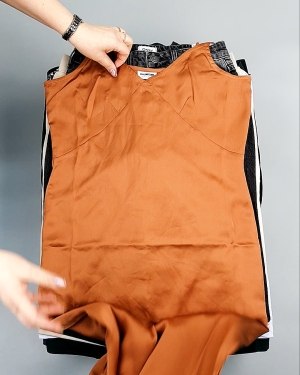 Фотография  914 - Bestseller Summer mix 104#15 кг, ЛОТ №7493 оптом в Черкесске и Карачаево-Черкесской республике